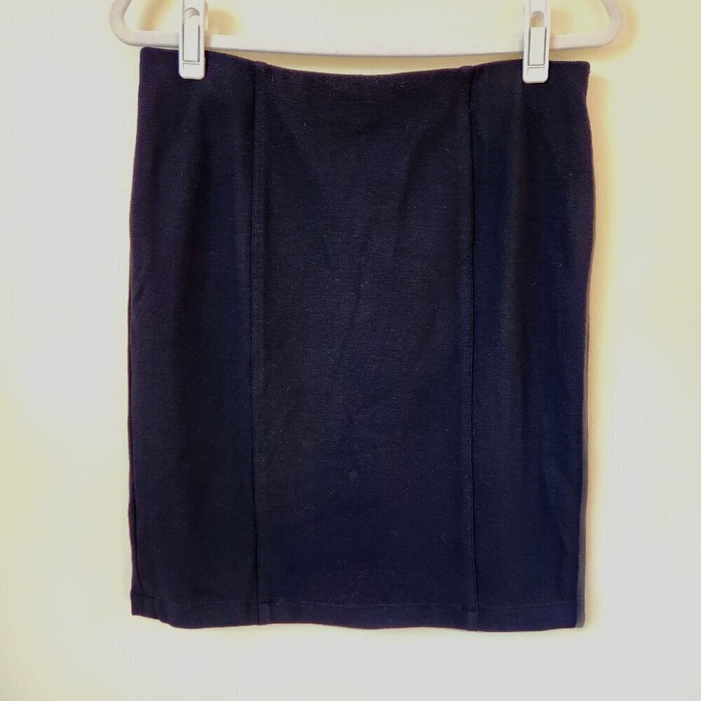 Vince Crepe Black Pencil Skirt Size Medium